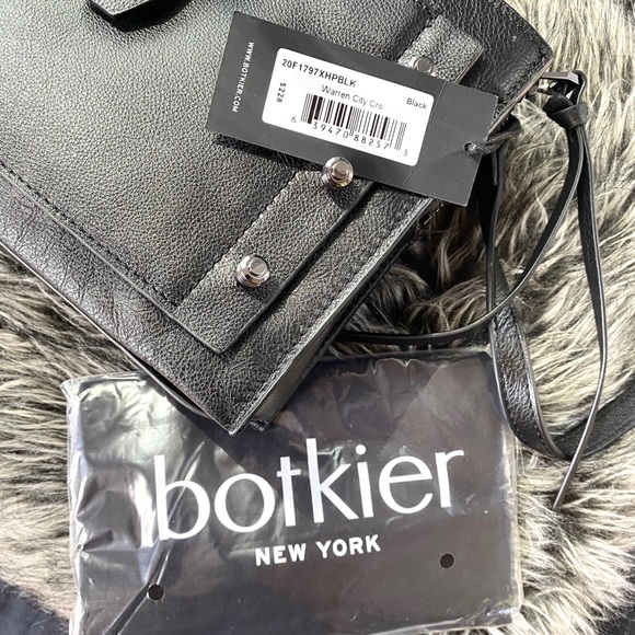 NWT Botkier leather warren city crossbody - Picture 3 of 10